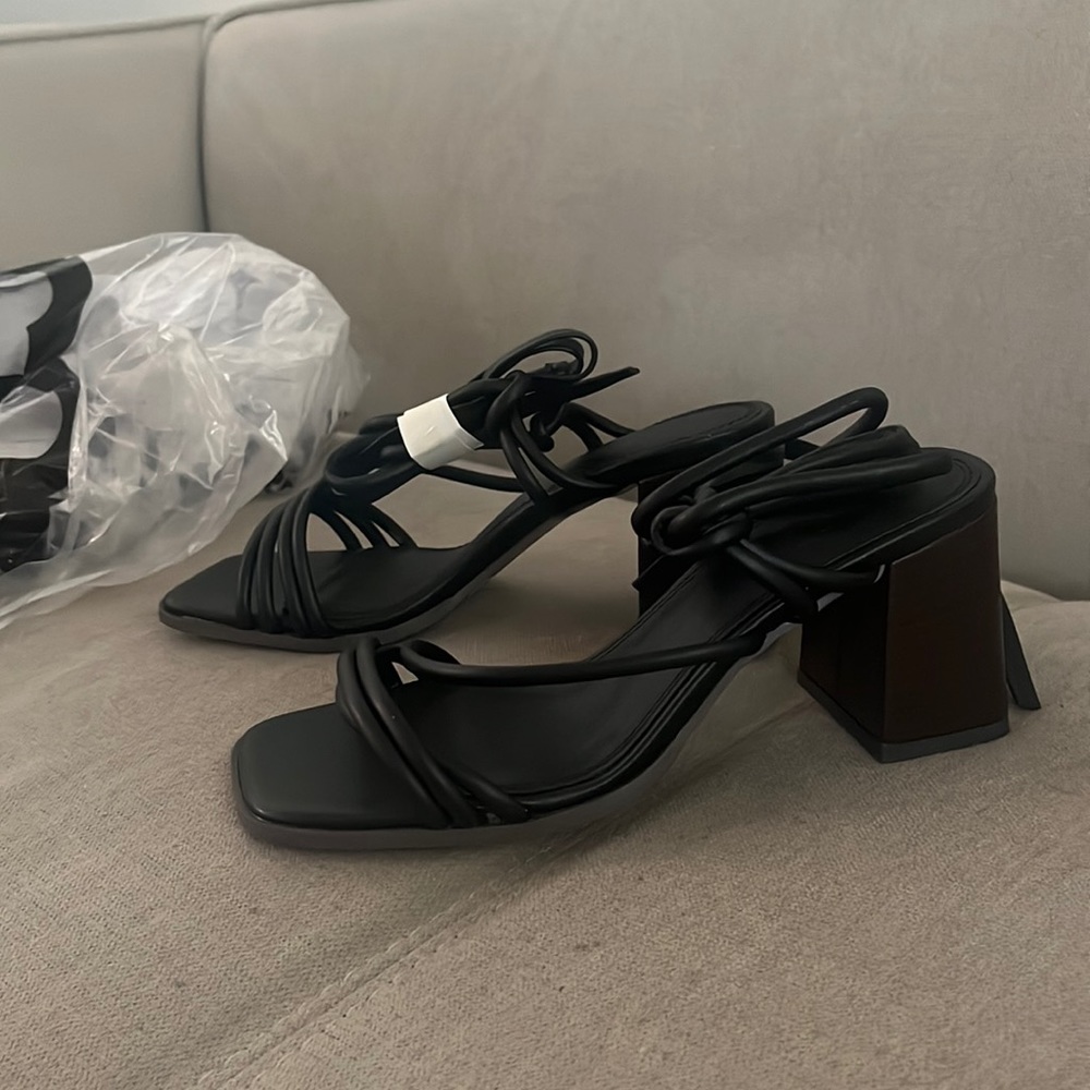 Asos womens chunky heels, never worn, brand new, size 5, 3 inch heel